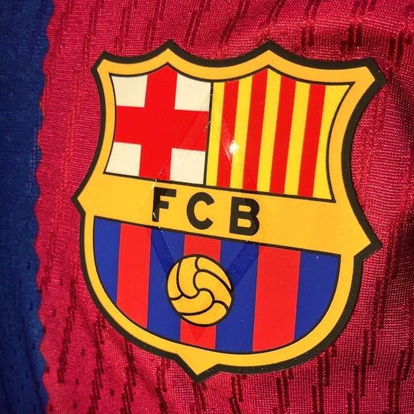 Nike FC Barcelona 2023/24 Match Home
Men's Nike Dri-FIT ADV Soccer Jersey Size M - Picture 8 of 16